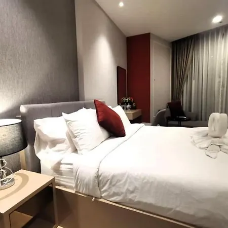 Maxhome At Edge Central Pattaya Room photo